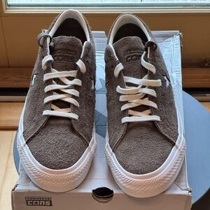 Converse One Star Pro Ox.